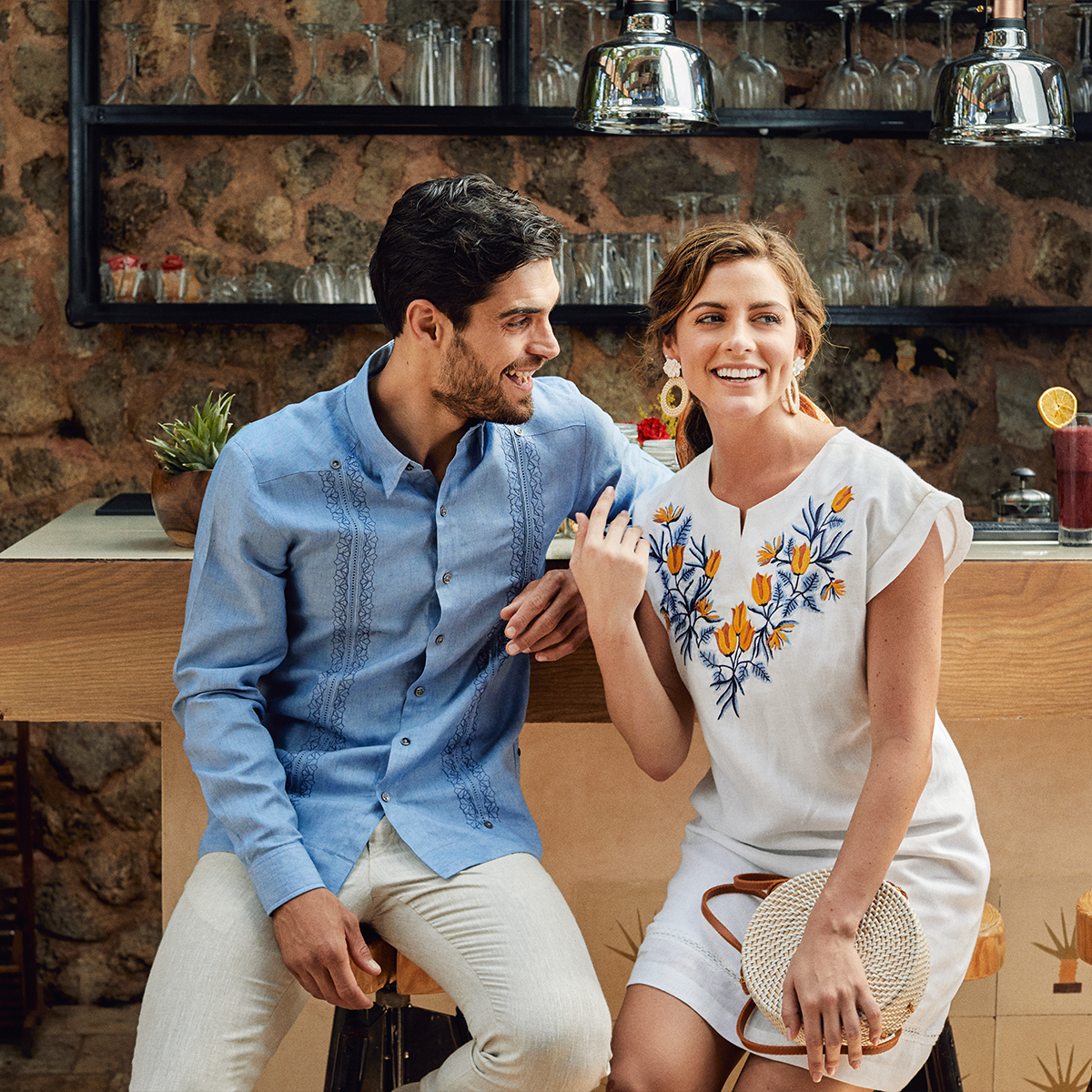 outfit con guayabera formal