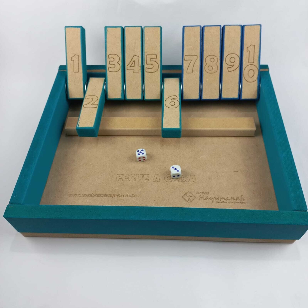 Compra online de Feche a caixa de madeira matemática tradicional pub jogo  de dados viagem 4 jogadores