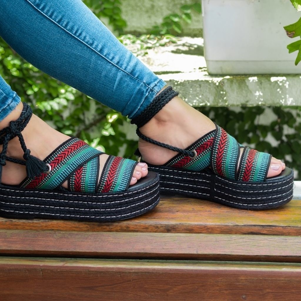 Sandália Flatform Corda Estampas