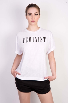 Remera Feminist - comprar online