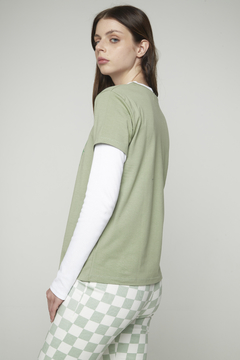 Remera Green Witch - comprar online