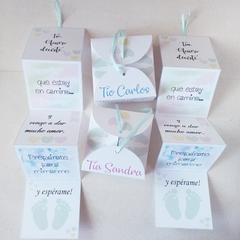 Cajas Tía/Tío, vengo en camino... (corazones y piecitos verde)