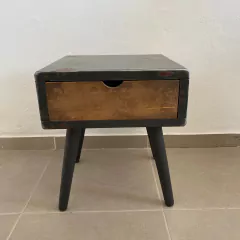MESA DE LUZ CON CAJON