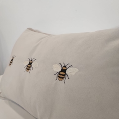 ALMOHADON ABEJAS CON VIVO - comprar online