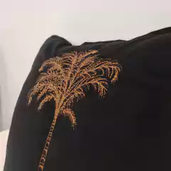 ALMOHADON PALMERA NEGRO - comprar online