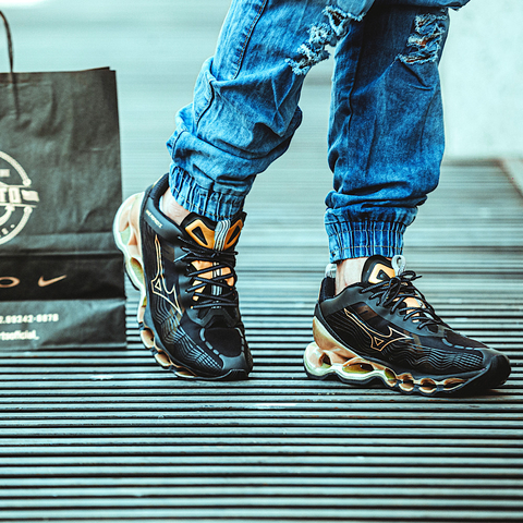 mizuno x dourado