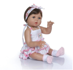 Boneca Bebê Reborn Silicone Menina Girafinha Olhos Azuis 48cm - comprar online