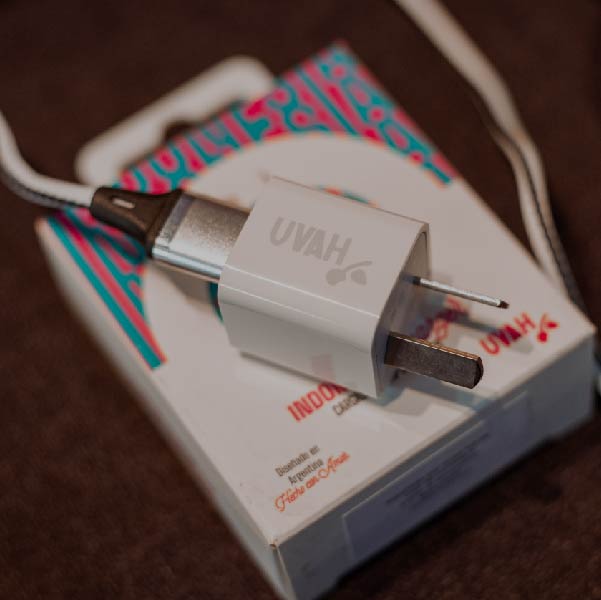 CHARGER