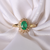 Anel Chuveiro Esmeralda Oval e Diamantes Ouro Amarelo
