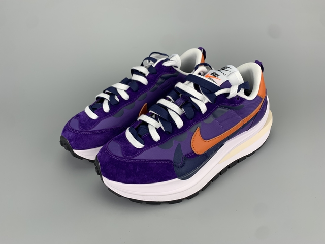nike vaporwaffle sacai purple