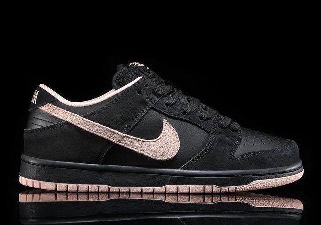 nike sb dunk low black and pink