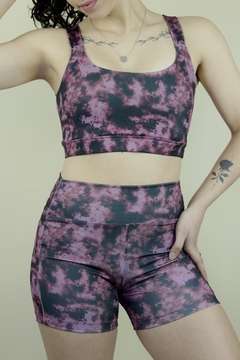 Short Tie Dye Vermelho - Longo