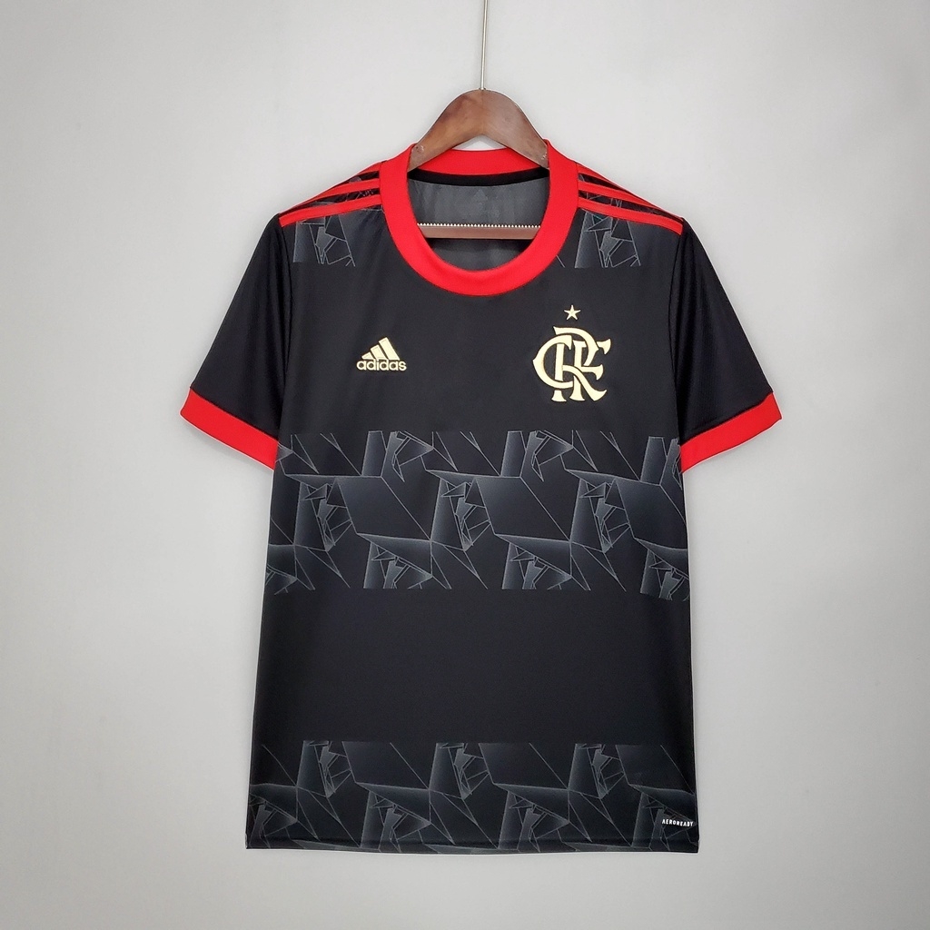 torcedor camisa do flamengo