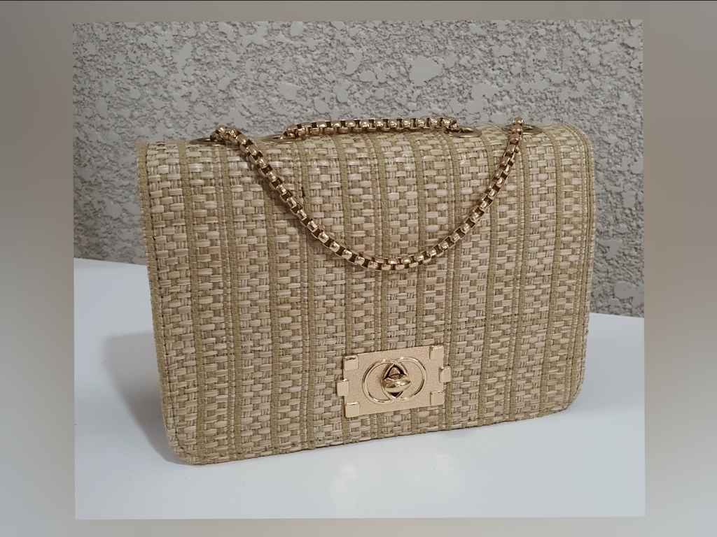 chanel python bolsa price