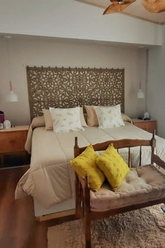 Imagen de Respaldo de cama