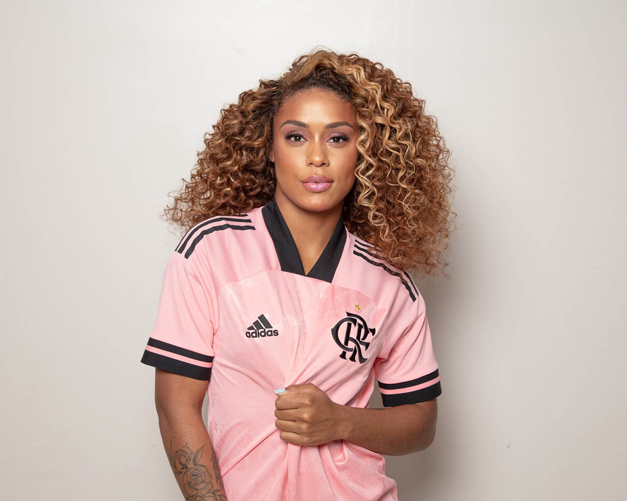 blusa do flamengo rosa 2021