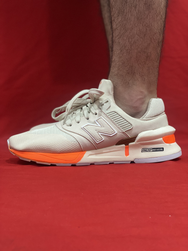 New Balance 997 Creme/Laranja - Lion D' Tribe