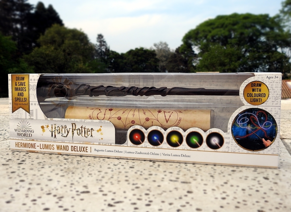 Varita LUMUS de HERMIONE Harry Potter Luminosa Deluxe