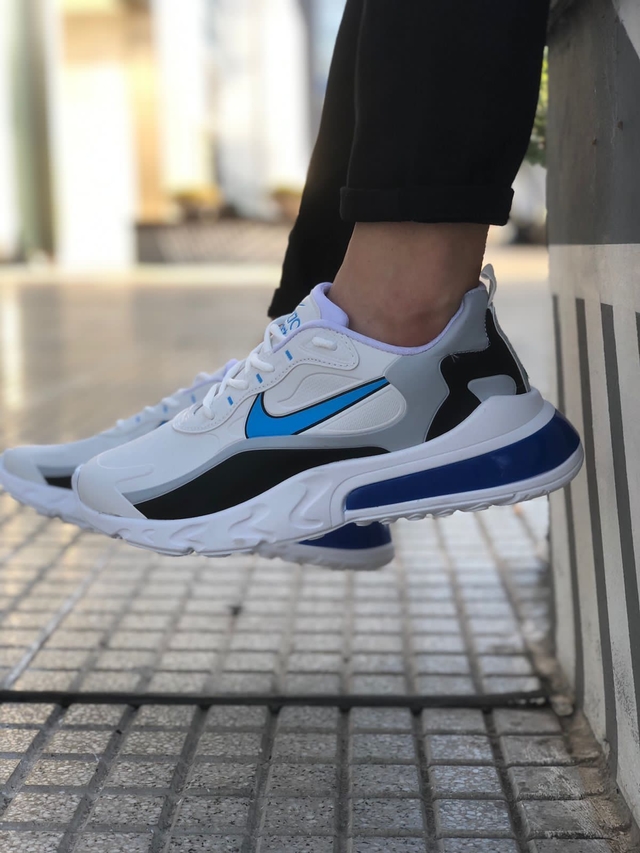 Nike Airmax react blanca y azul - en zafiro