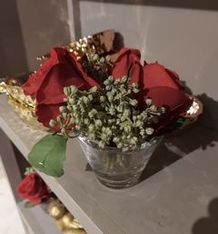 Rosa terciopelo en vidrio