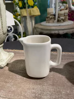 Lechera cuadrada
