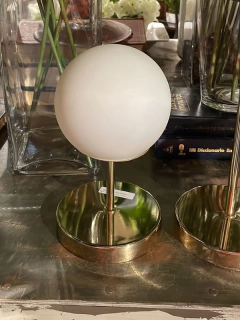 Velador globo base bronce chico