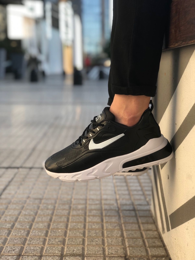 NIKE AIR 270 negras - en NORDICO