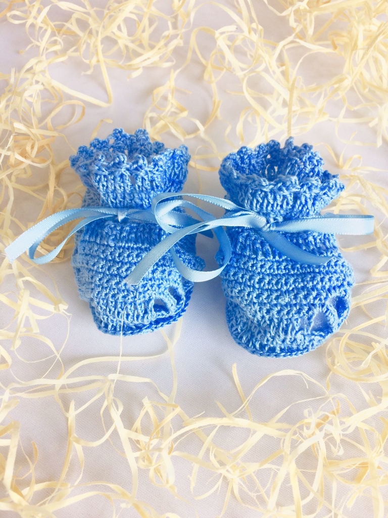 Sapatinho de Crochê Azul - Comprar em Bimbo Linha Baby