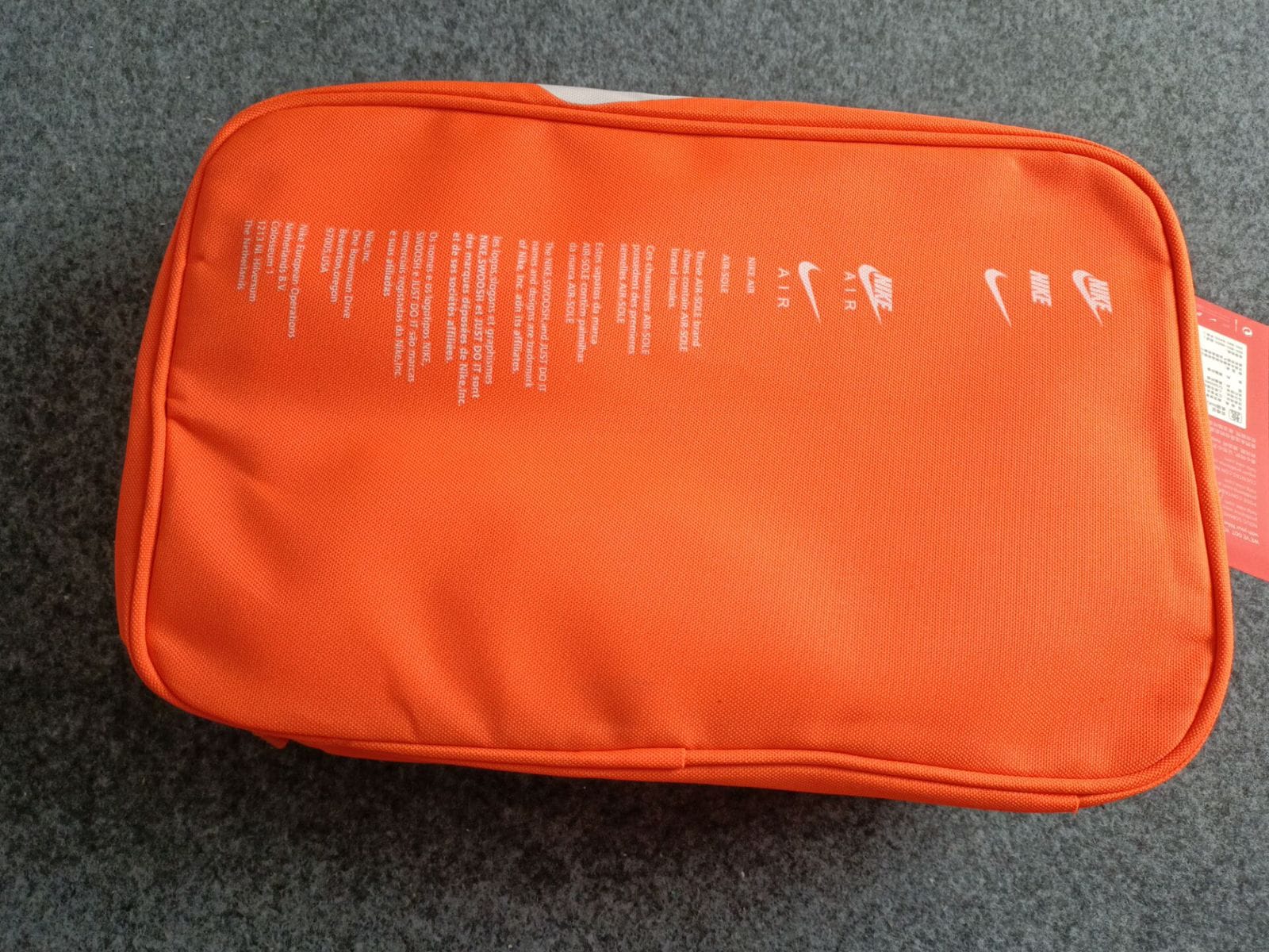 Nike sales swoosh bag