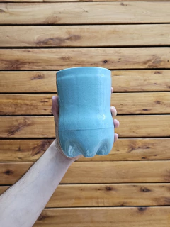 Vaso viajero de cerámica