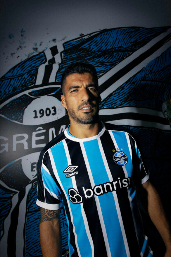 Camisa titular do Grêmio 2023-2024 Umbro