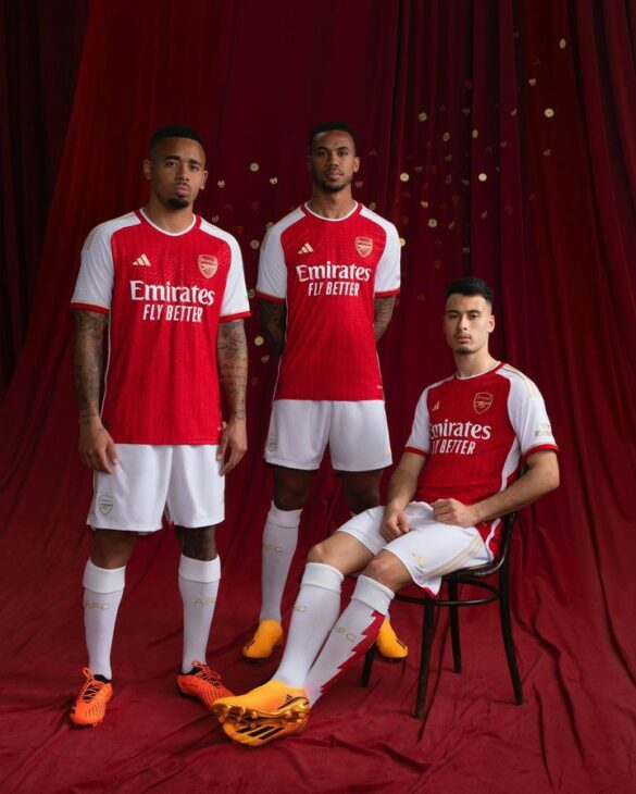 Camisa titular do Arsenal para 2023-2024 é revelada pela Adidas