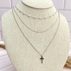 Collar triple cruz - comprar en línea