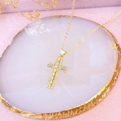 Collar cruz