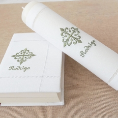 Kit Biblia y Vela- Comunión y Boda en internet