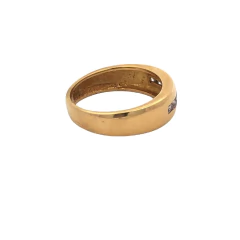 Image of Medium endless ring 18 kt gold and white sapphires