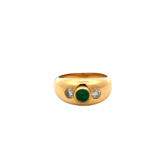 Ring 8.3 grams 18 kt gold-Colombian natural emerald and diamonds