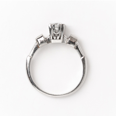 Solitaire Ring Circa 1920 - buy online