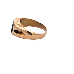 18 kt gold and sapphire unisex ring on internet