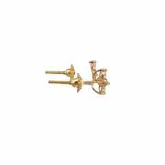 Rosette earrings in 18 kt gold and white sapphires - Joyería Alvear