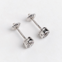 18 kt white gold and white sapphire solitaire earrings - buy online