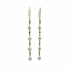 18 kt gold pendant earrings and natural pearls