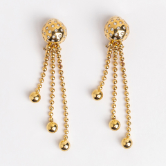 18 kt gold and diamond dangling rings