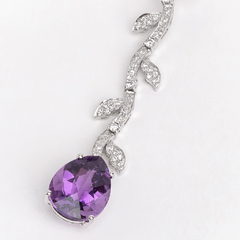 Aros colgantes platino 950 amatistas y brillantes - Joyería Alvear