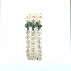 Pulsera brazalete perlas naturales platino esmeraldas y brillantes