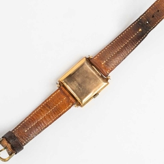 Universal Geneve Men's Watch on internet