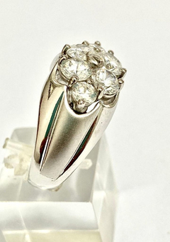 Espectacular Anillo Plata 925 Y Zafiros Blancos en internet