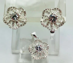 925 SILVER EARRINGS AND PENDANT SET