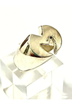 Bello Anillo Inicial M Plata 925 en internet