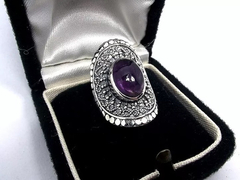Anillo De Plata 925 Y Amatista Cabullon - comprar online